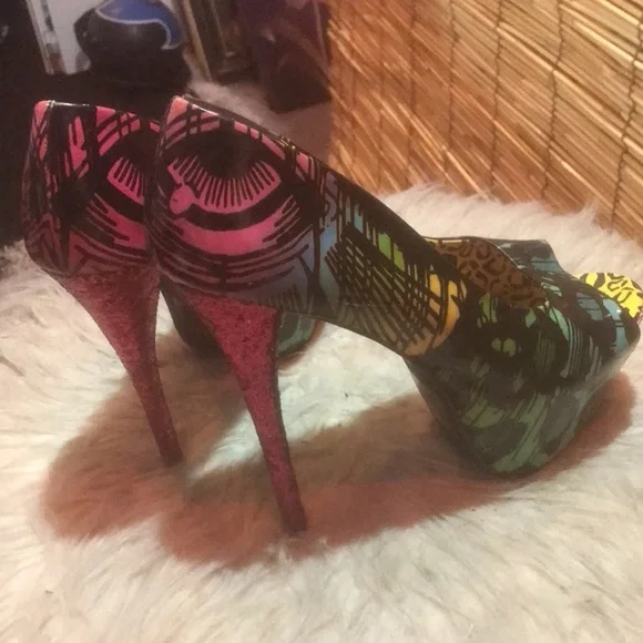 Too Fast Brand - Picture 2 of 3